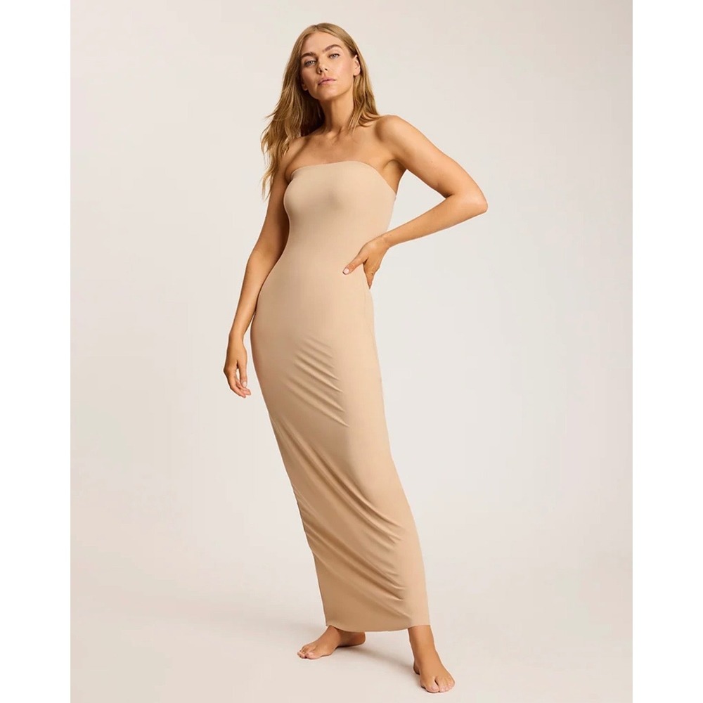 Commando Classic Strapless Maxi Slip Beige Nude Medium Large M/L Neutral Basics - Picture 2 of 8